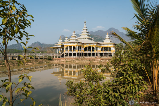 Kyauk Ka Lat Temple, Hpa-An, Myanmar