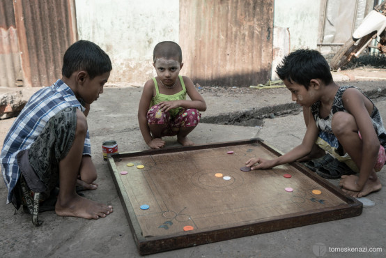 Dare playing with us? backstreet of Mawlamyine, Myanmar
