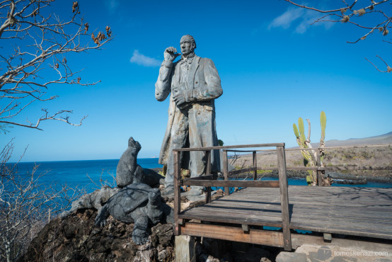 Charles Darwin, Galapagos