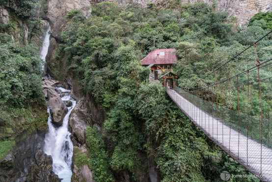 Pailon Del Diablo Waterfall, near Banos, Ecuador