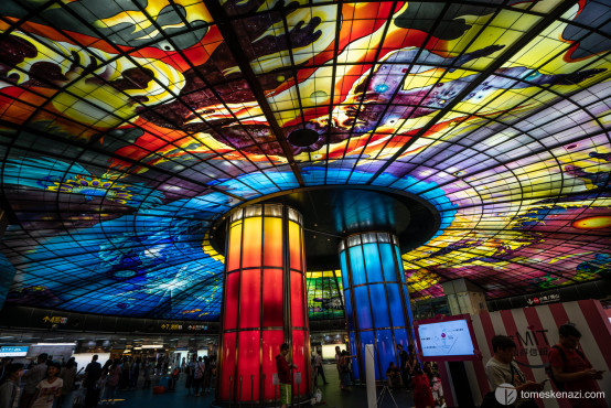 Majestic Dome of Lights by Italian artist Narcissus Quagliata, Formosa MTR station, Kaohsiung, Taiwan: 30 meters diameter, 4500 glass panels, the largest work of glass art in the world took 4.5 years to complete. Each quadrant highlights themes from the lifecycle of the cosmos, humanity, and political history. The imagery moves through periods of painful growth and inevitable destruction, but the overall message echoes with hope and rebirth.